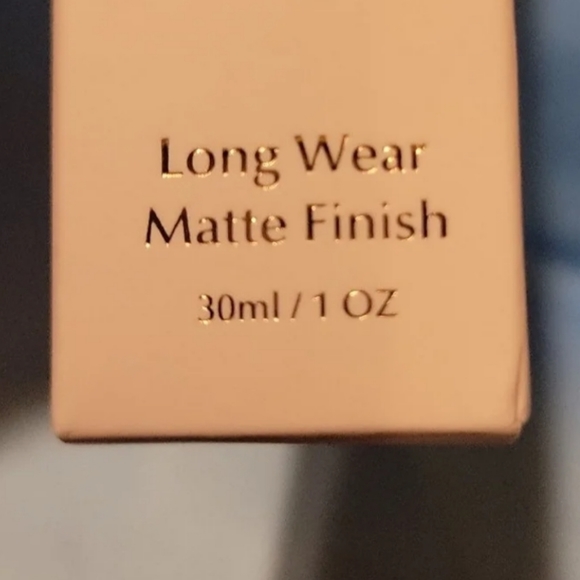PINKLIPPS COSMETICS Long Wear Matte Finish Eye Primer - Picture 3 of 4